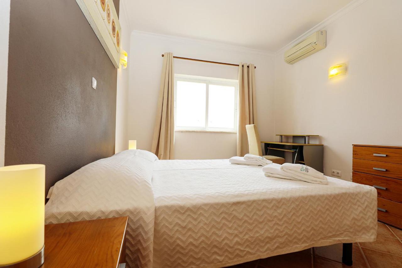 C03 - Gale Holiday Apartment In Lagos Exterior photo